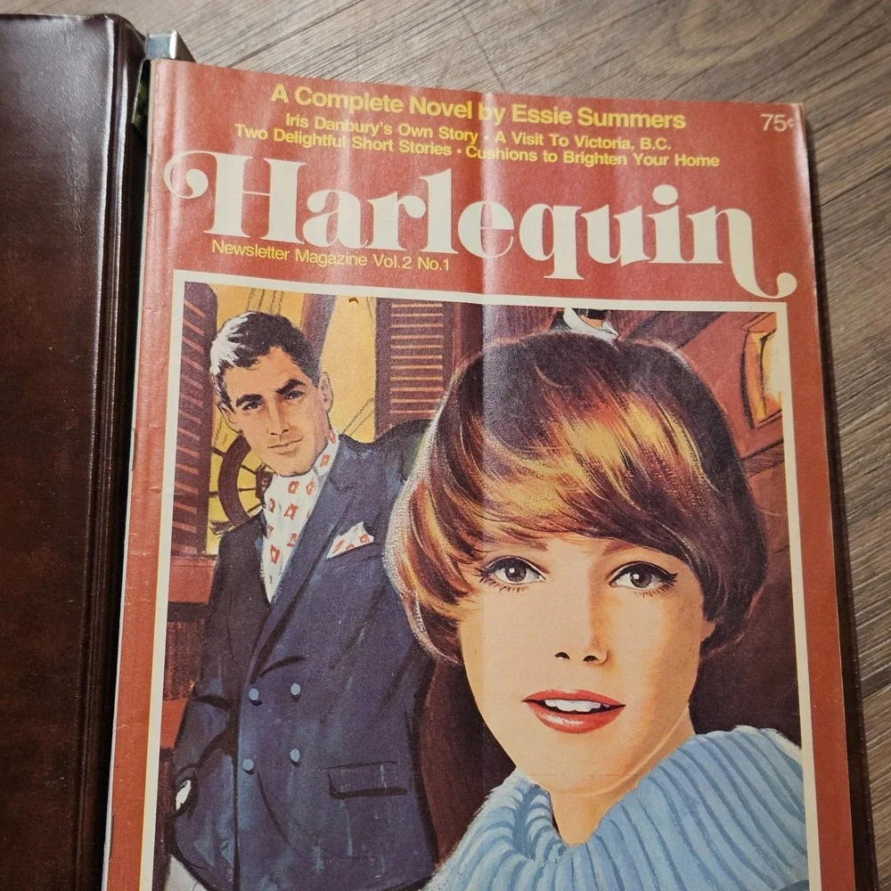 Vintage Lot Harlequin‎ Romance Magazines Essie Summers 1964 Romance Compilation